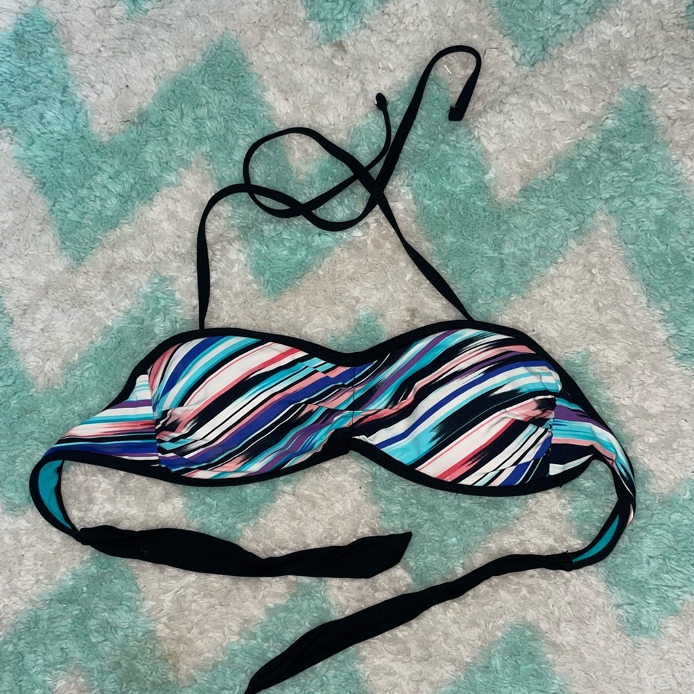 Bikini top